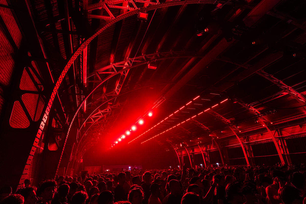 Loading... just a sec